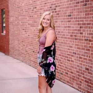 Meet your Posher, Abby